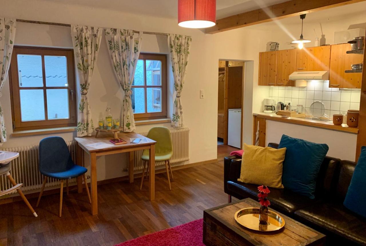 Ferienwohnung Pinkdeer Hallstatt Exterior foto